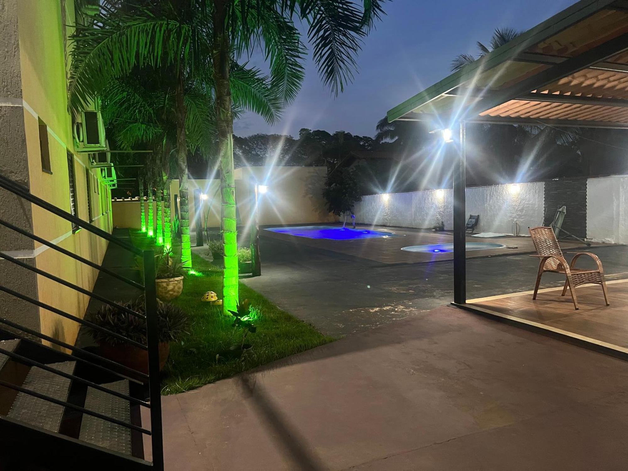 Hotel E Restaurante Na Chacara Dourados Ngoại thất bức ảnh
